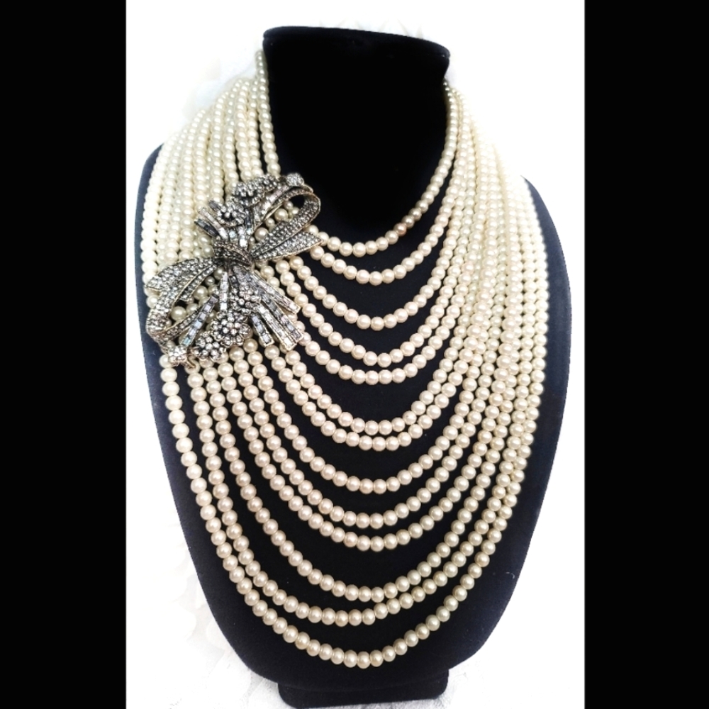 Heidi Daus multi strand pearl necklace